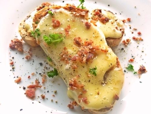 bacon salt on brie on toast