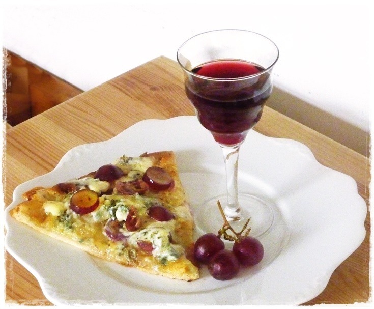 blue cheese pizza
