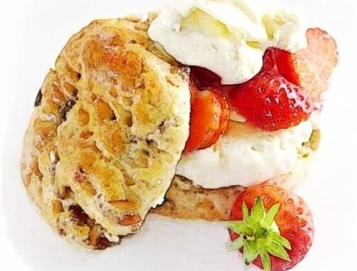 scone fruit cream