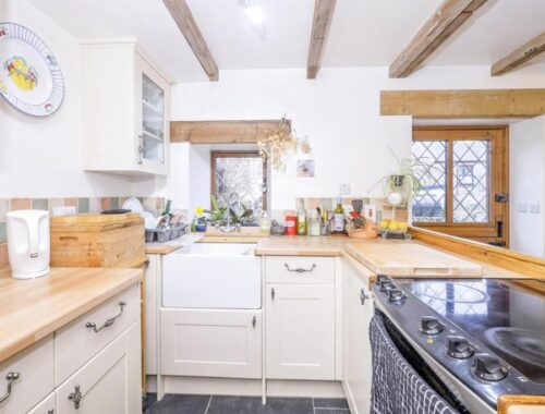 small kitchen layout